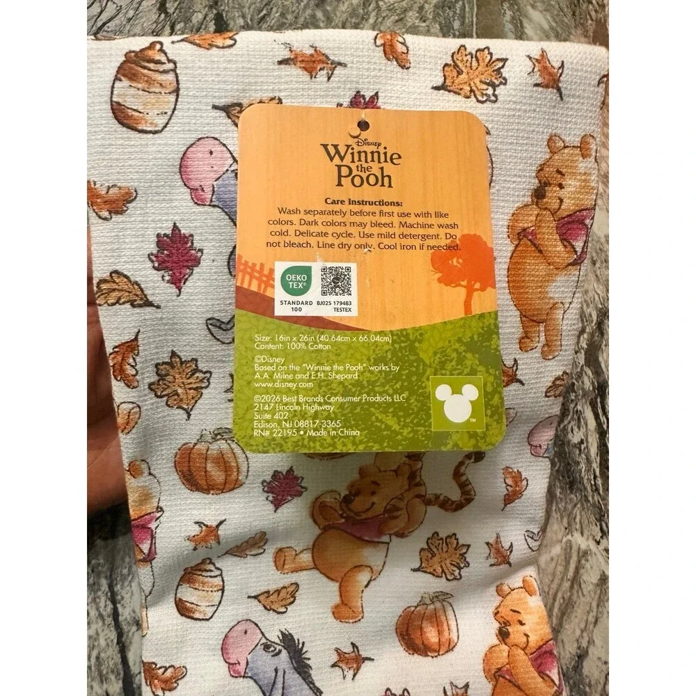 Disney Winnie the Pooh & Friends Kitchen Towels Set